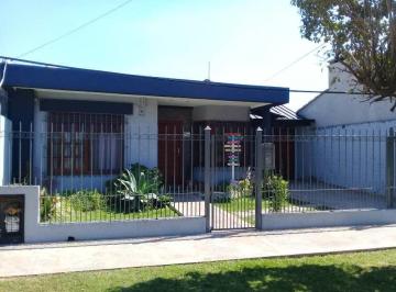 Casa de 5 ambientes, Berazategui · Casa en Berazategui (4 Ambientes)
