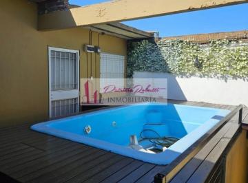 Casa · 170m² · 4 Ambientes · 1 Cochera · En Venta Casa 4 Am con Piscina, Patio, Terraza y Garage Villa Madero
