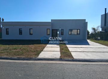 Casa · 153m² · 4 Ambientes · 4 Cocheras · Venta Casa San Sebastian - Cuan Propiedades