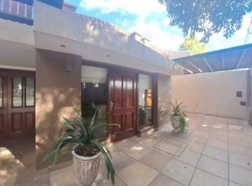 Casa · 450m² · 12 Ambientes · Venta Casa Exclusiva! 3dorm. Pileta, Rio Cuarto