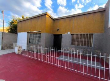 Casa · 124m² · 5 Ambientes · 2 Cocheras · Casa Apta Créd Rodeo de La Cruz Pb, Gllén, Mza.