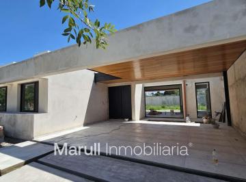 Casa · 160m² · 5 Ambientes · 2 Cocheras · Casa en Venta Greenville 2 Planta Baja 3 Dorm.