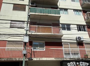 Departamento de 3 ambientes, Vicente López · Warnes 1504 Florida Vicente Lopez