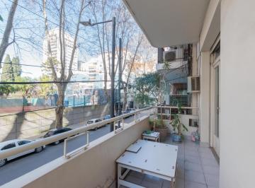 Departamento · 140m² · 4 Ambientes · 1 Cochera · Oro y Libertador - 4 Ambientes con Cochera, Parrilla Propia y Patio!