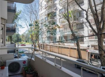 Departamento · 140m² · 4 Ambientes · 1 Cochera · Oro y Libertador - 4 Ambientes con Cochera, Parrilla Propia y Patio! Inmejorable Ubicacion