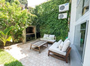 PH · 172m² · 4 Ambientes · PH Tipo Casa de 4 Ambientes Dependencia con Hermoso Jardín con Parrilla en El Barrio de Nuñez