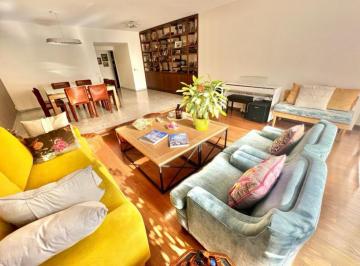 Departamento · 144m² · 4 Ambientes · 2 Cocheras · 4 Ambientes con Dependencia de Servicio y 2 Cocheras Móviles. Las Cañitas