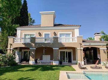 AMN-AMN-3435_2 · Casa en Venta en La Delfina - Pilar