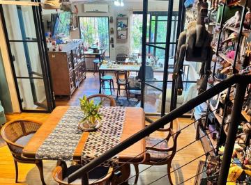 PH · 125m² · 4 Ambientes · Especial PH en Villa Crespo