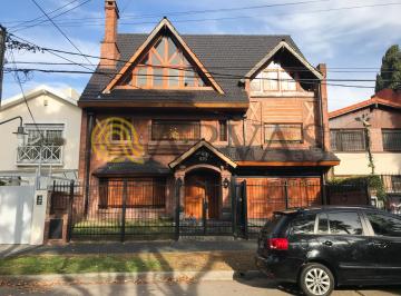 Casa de 6 ambientes, San Isidro · Casa en Martinez - 4 Dorm - con Jardín Pileta y Playroom