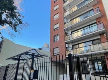 Departamento · 87m² · 4 Ambientes · 1 Cochera · Departamento Semipiso en Venta en Quilmes, G. B. a. Zona Sur, Argentina