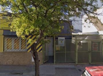 Casa · 217m² · 4 Ambientes · Casa en Venta Zona Centro Neuquén Capital