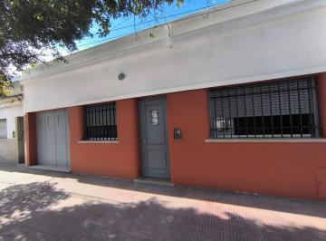 Casa de 6 ambientes, Córdoba · Alta Cba - Casa 2 Dorm, Gran Patio - Zona Iacc