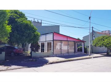 Local comercial · 835m² · 29 Ambientes · Hotel Necochea a Refaccionar 300 m del Mar