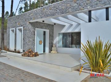 Casa · 180m² · 3 Ambientes · 3 Cocheras · Venta Casa 3 Ambientes Barrio I Villa Robles