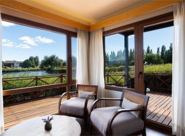 Departamento · 100m² · 4 Ambientes · 1 Cochera · Departamento de 100 m² en Villa Huapi Vista Laguna