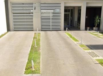 Garage · 12m² · Cochera en Microcentro