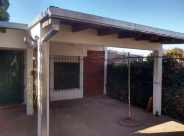 Casa · 50m² · 2 Ambientes · 1 Cochera · Casa en Venta - 1 Dormitorio 1 Baño - 300 m² - Melchor Romero