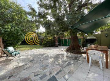 Casa de 4 ambientes, San Fernando · Casa en Punta Chica - 3 Dorm - con Jardín -