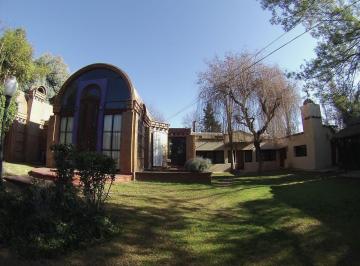 Casa de 8 ambientes, Chacras de Coria · Chacras de Coria