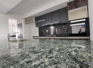 Casa · 160m² · 4 Ambientes · Duplex en Prados de Manantiales de 3 Dorm.