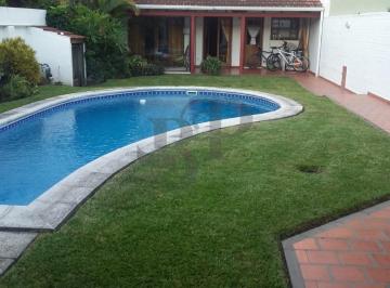 Casa · 286m² · 3 Dormitorios · 1 Cochera · Casa - Setubal