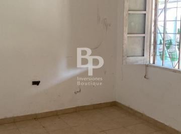 Casa · 1075m² · 2 Dormitorios · Casa en Los Zorzales - a Media Cuadra de La Ruta