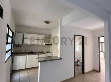 Departamento · 57m² · 2 Ambientes · Departamento en Venta Colon 2000 – 1 Dormitorio con Dos Patios y Balcón Al Frente