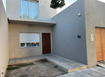 Casa de 3 ambientes, Chacabuco · Casa