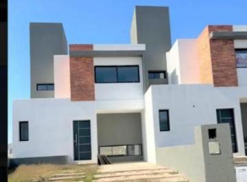 Casa de 3 ambientes, Córdoba · A Estrenar Vendo Duplex 3 Dorm. Bº Lomas de Manantiales