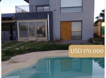 Casa de 5 ambientes, Bialet Massé · Venta Casa Bialet Masse
