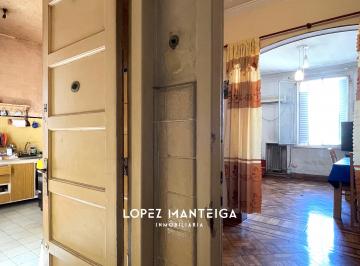 Departamento de 3 ambientes, Balvanera · Semipiso 3 Ambientes a Refaccionar Venta en Balvanera