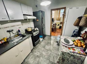 PH · 88m² · 3 Ambientes · PH en Venta de Dos Dorm.
