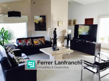 Casa · 600m² · 8 Ambientes · 2 Cocheras · Casa en Venta Fincas del Sur 1