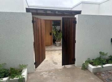 Casa · 160m² · 4 Ambientes · 1 Cochera · Casa en Venta en El Barrio La Comarca, en Pacheco