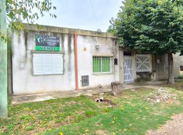 Casa de 4 ambientes, Esteban Echeverría · Venta Casa 4 Amb con Dpto 2 Amb Al Fondo El Jagüel