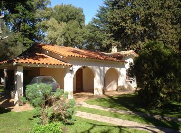 Quinta vacacional · 200m² · 5 Ambientes · 6 Cocheras · Casa Quinta en Venta en General Rodríguez