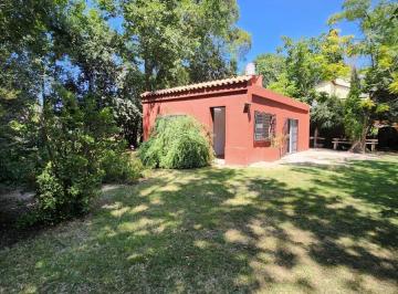 Casa · 55m² · 4 Ambientes · Casa en Funes