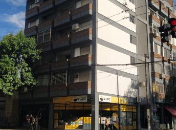 Departamento de 1 ambiente, Rosario · Departamento Al Frente con Balcòn