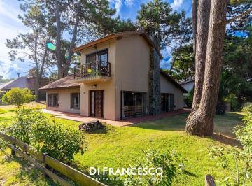 Casa · 150m² · 5 Ambientes · 2 Cocheras · Casa 4 Ambientes en Venta en Valeria del Mar