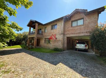 Casa · 276m² · 4 Ambientes · 1 Cochera · Casa en Venta en Los Quinchos Club de Campo, Pilar, G. B. a. Zona Norte