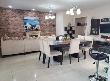 Departamento · 500m² · 4 Ambientes · Exc. Local a Estrenar 260 m²