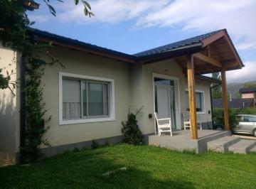 Casa · 3 Ambientes · 1 Cochera · Casa - Villa Belgrano