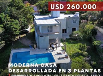 Casa · 320m² · 6 Ambientes · 1 Cochera · Venta Casa de 3 Dorm. Pileta Hidromasaje en Semi Privado Lago Azul - Villa Santa Cruz del Lago