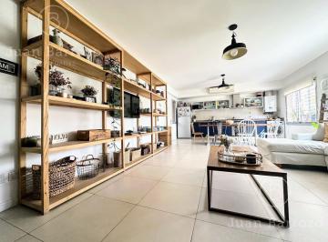 Departamento · 93m² · 4 Ambientes · 1 Cochera · Departamento Tipo Duplex de 3 Dorm. con Cochera. Banfield Oeste