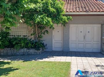 Casa de 4 ambientes, Quilmes · Quilmes Hermoso Chalet Impecable