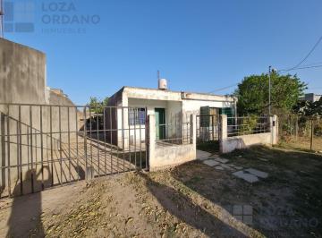 Casa · 120m² · 8 Ambientes · Casa y Departamento en Malvinas Argentinas