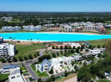 Casa · 180m² · 5 Ambientes · 2 Cocheras · Venta Casa 5 Amb, Barrio Privado Lagoon Pilar