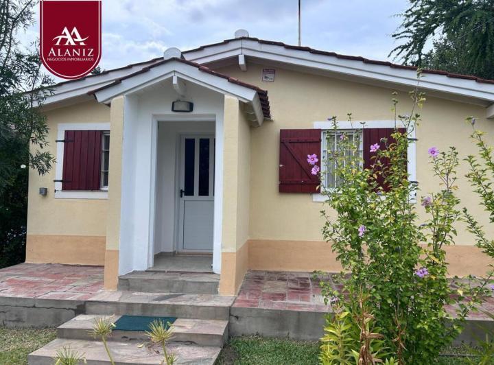 Casa · 90m² · 3 Ambientes · 1 Cochera