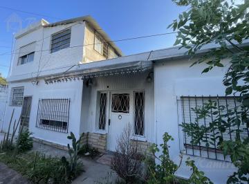 Casa · 100m² · 5 Ambientes · Casa 5 Ambientes en Venta, Oportunidad! - Ituzaingo Norte